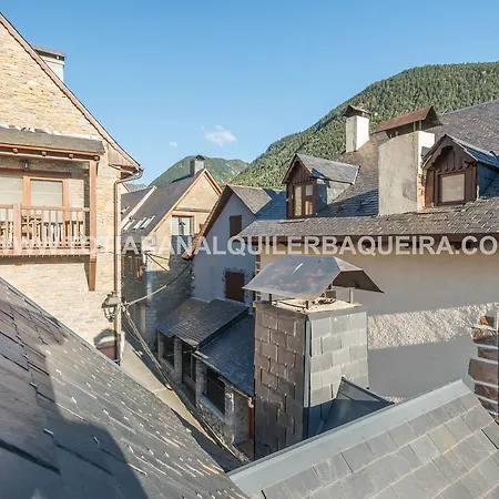 Casa Montadi Dağ evi Salardú
